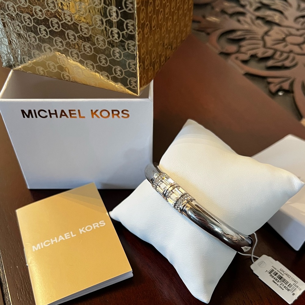 Michael Kors Park Avenue Crystal Magnetic Bangle Bracelet